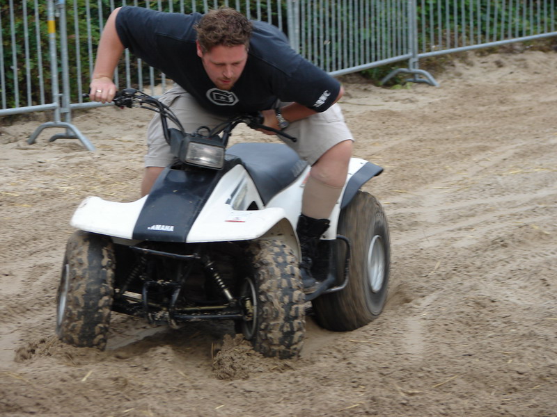 megaspektakel_2006_06.jpg