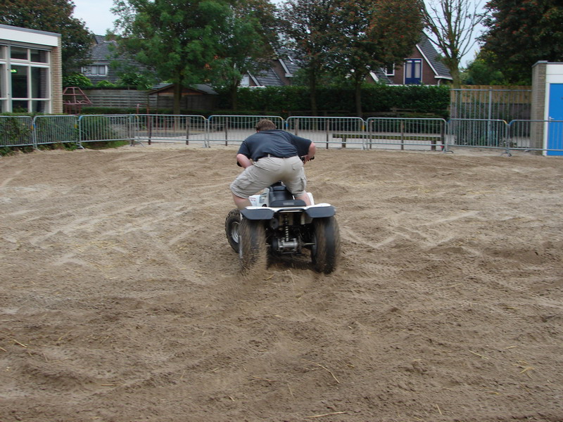 megaspektakel_2006_08.jpg