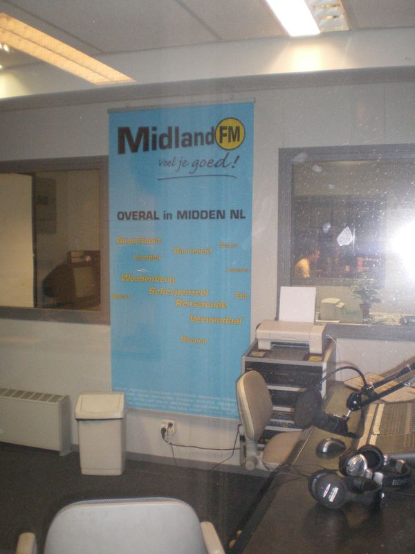 Passie_Posse_110_Midland_FM.jpg