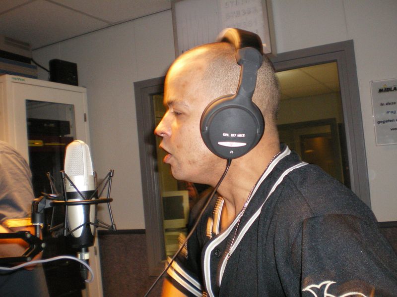 Passie_Posse_121_Midland_FM.jpg