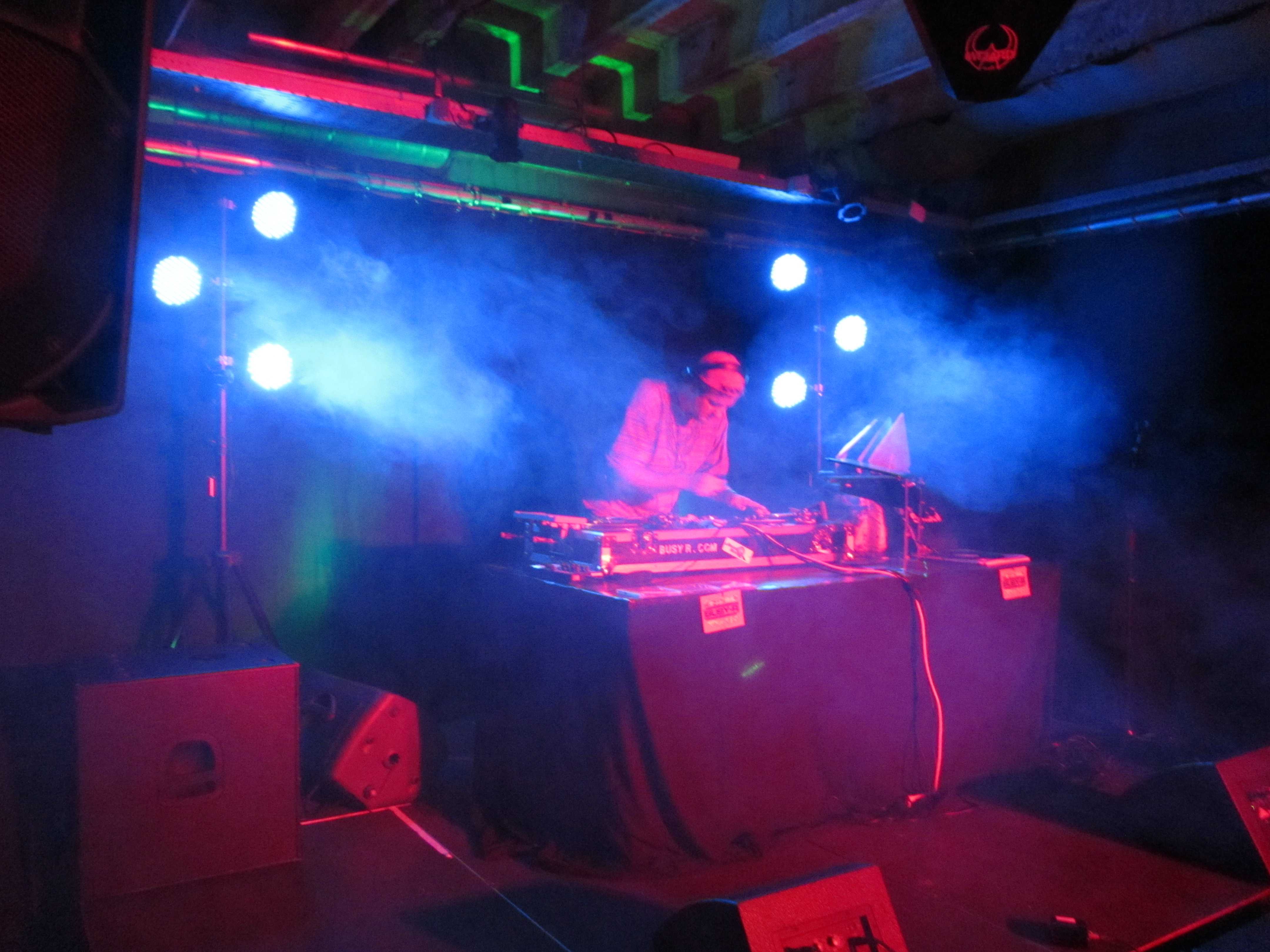 Tribes_Festival_2011_-_DJ_BusyR_03.jpg